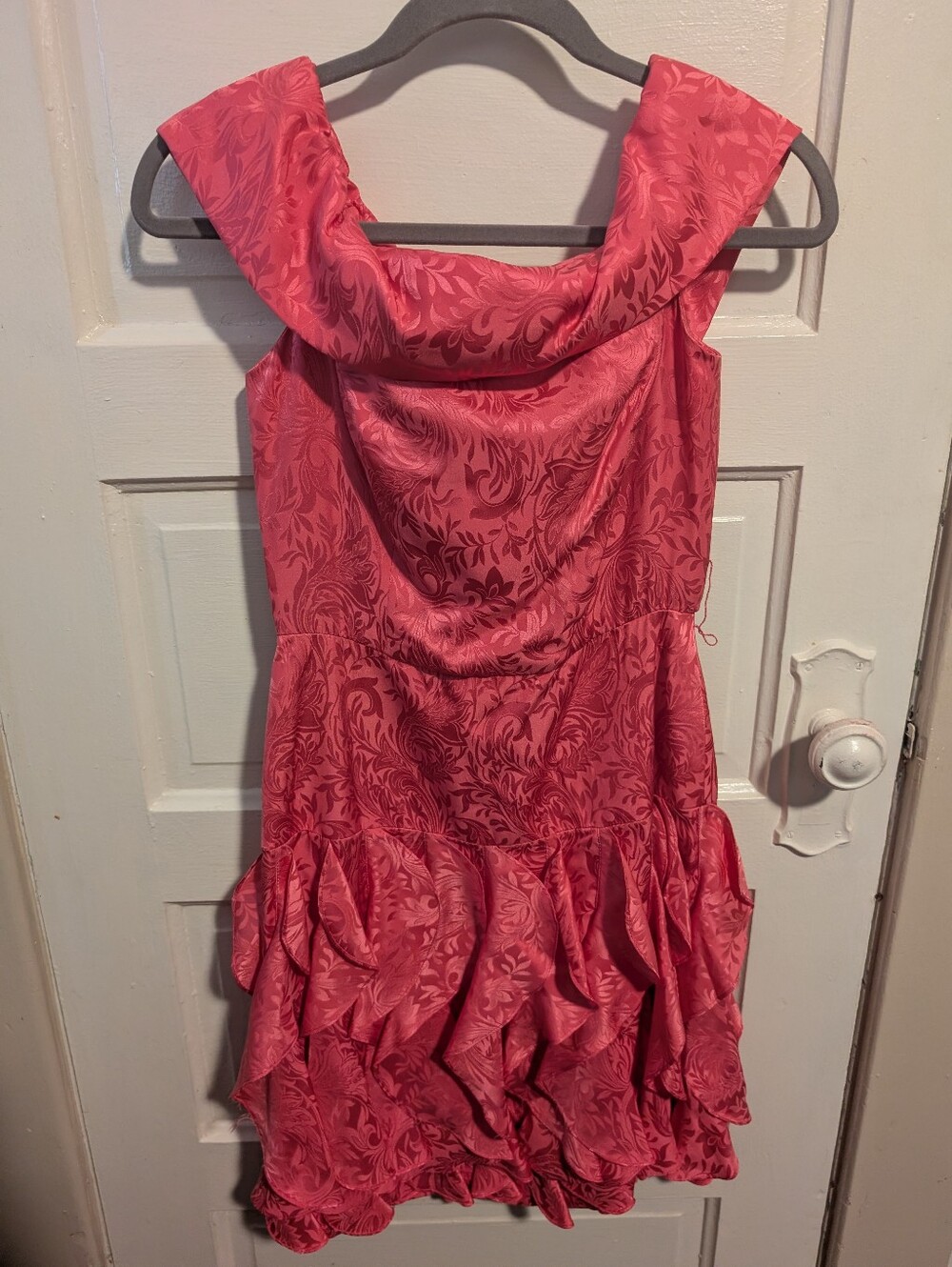 80s Vintage Western Boho Chic Pink Silk Jacquard Off Shoulder Floral Dress
